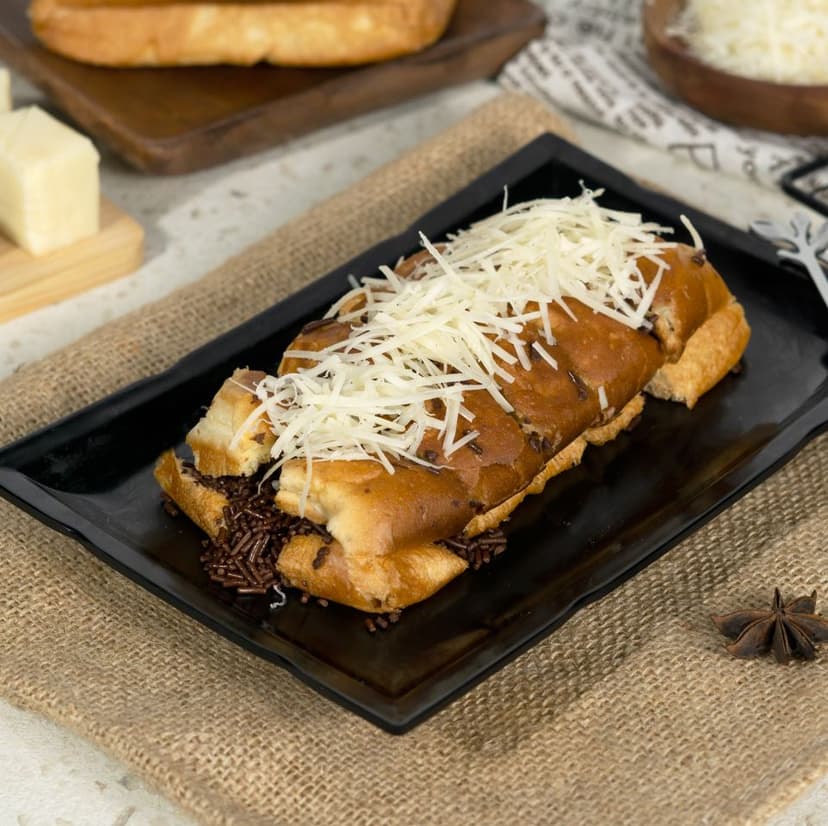 Roti Cokelat Keju / Mozarella