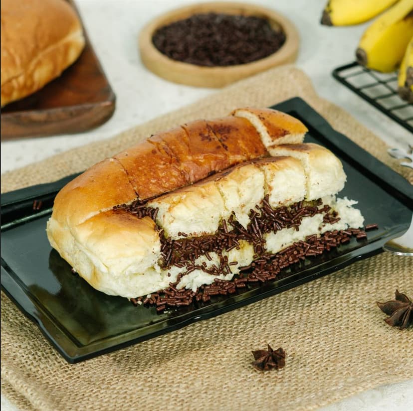 Roti Pisang Cokelat