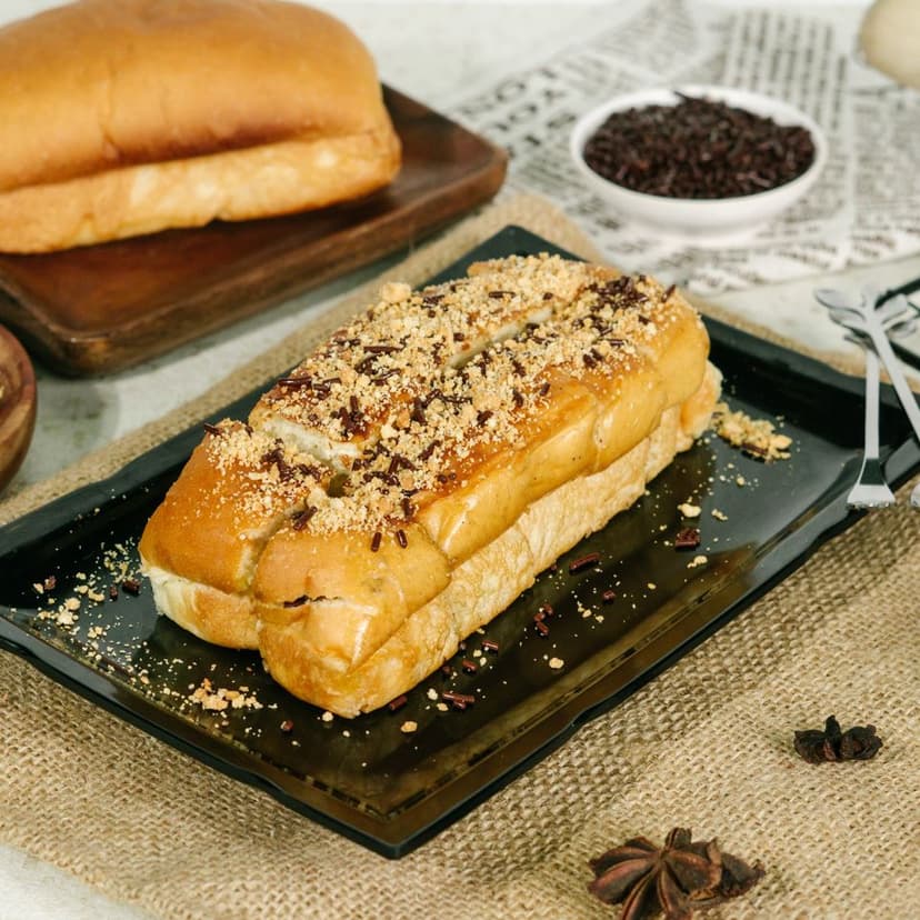 Roti Cokelat Kacang