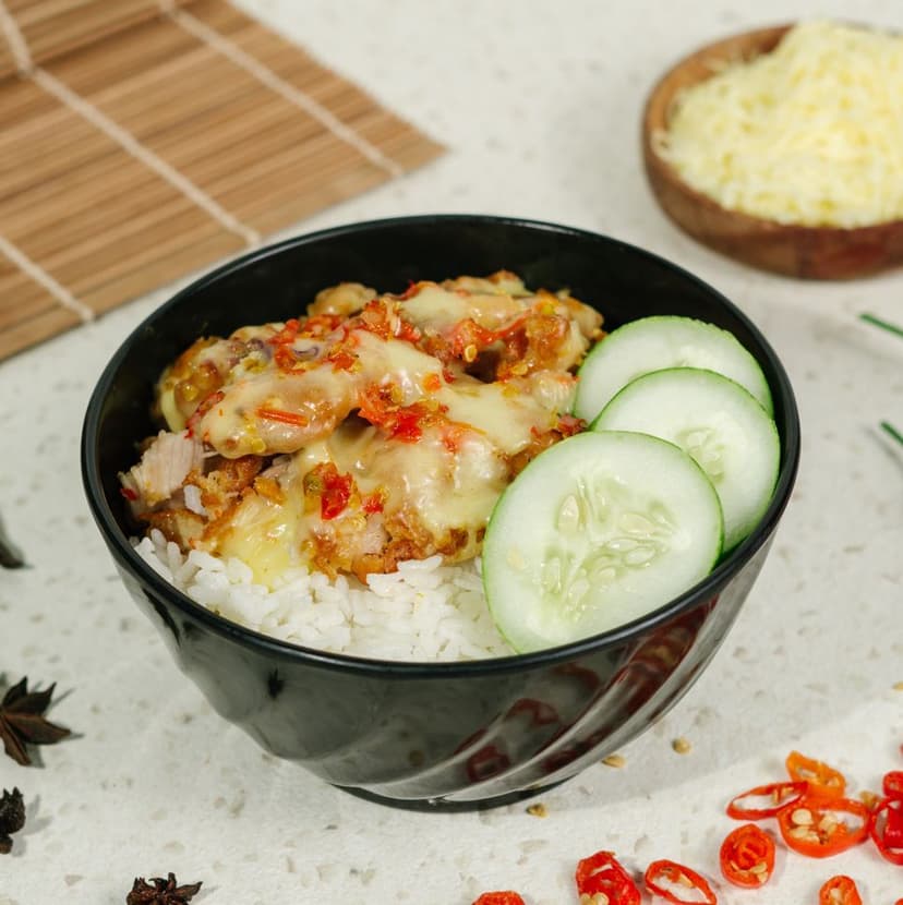 Nasi Ayam Geprek Mozarella Pedas