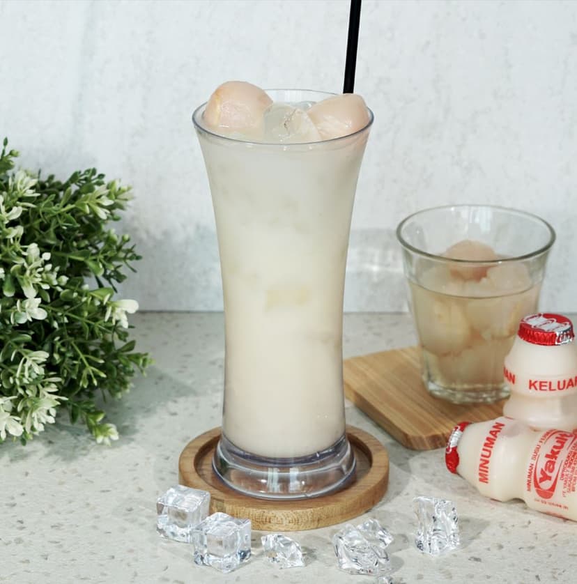 Ice Lychee Yakult